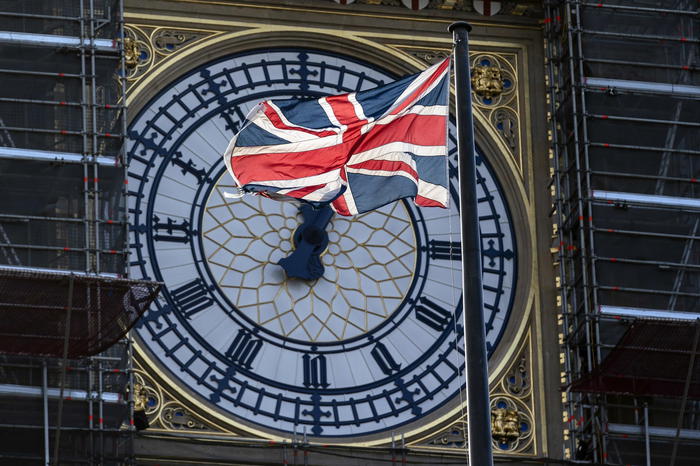 Brexit:boom fondi ma Big Ben non suonerà