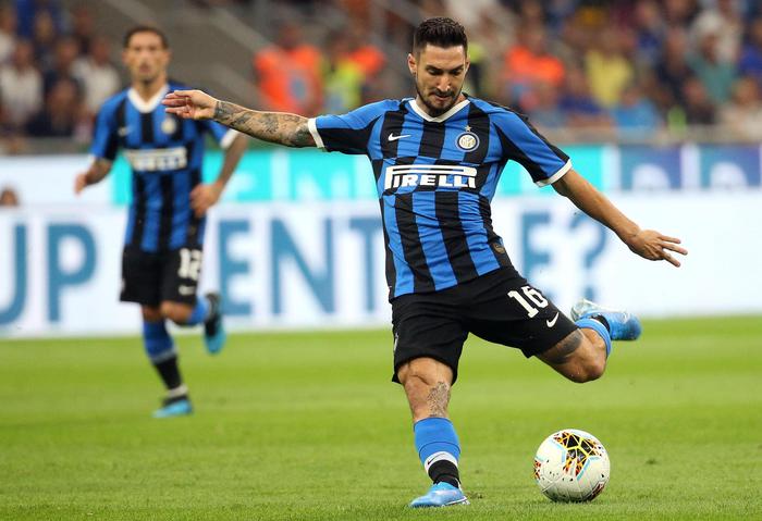 Calcio Napoli:Politano fa visite mediche