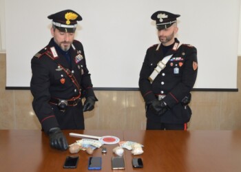 Cinque arresti Cc macerata,450 gr eroina