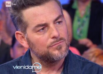 Daniele Bossari e la lotta con la depressione: “Volevo togliermi di mezzo” 