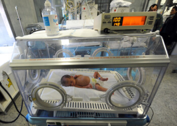 Esami inutili figli prematuri, arrestato