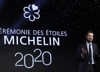 Francia, allo chef Kobayashi 3 stelle Michelin. È il primo giapponese