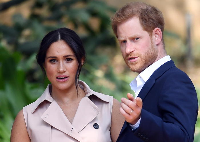 Gb: Reali ‘feriti’ da Harry e Meghan