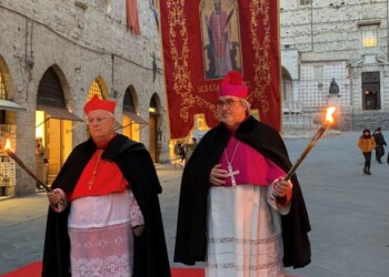 Luminaria di San Costanzo a Perugia