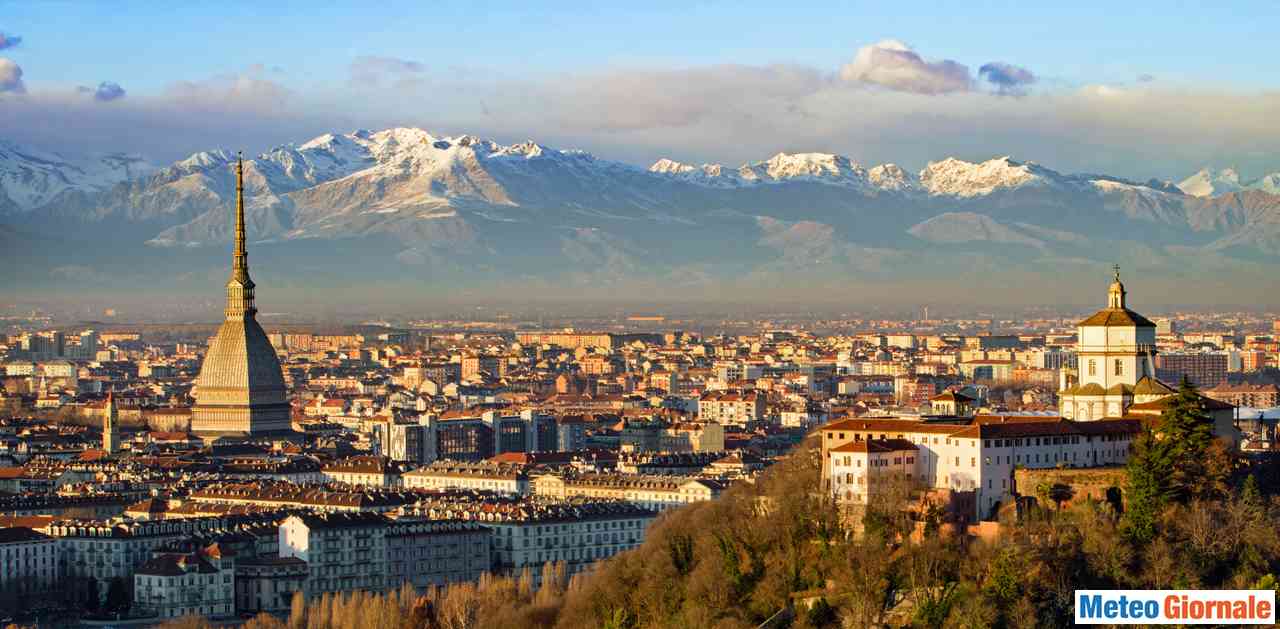 Meteo domani, martedì 14 gennaio. Qualche PIOGGIA, nonostante anticiclone