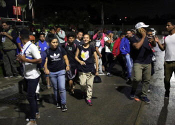 Migranti: da Honduras carovana verso Usa