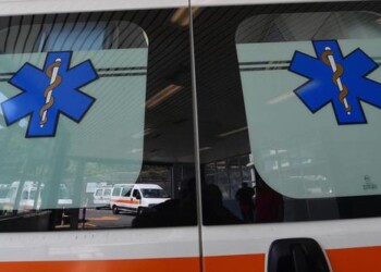 Operaio cade in cantiere a Milano, grave