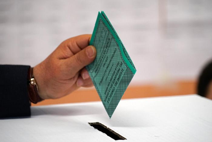 Regionali: Calabria, affluenza a 35,52%