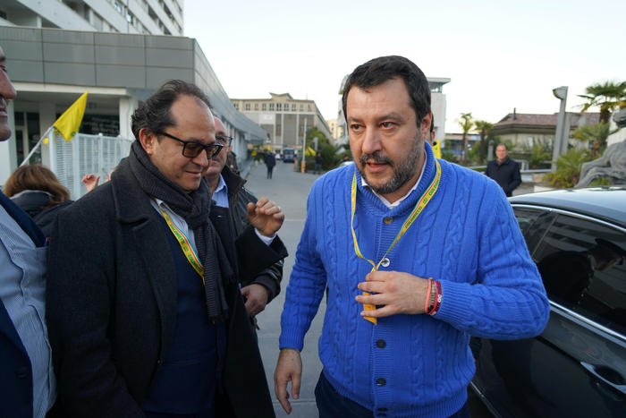 Salvini, dopo il 26 lavoro e sanità