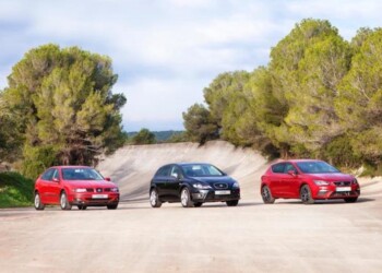 SEAT nuovi i listini di Leon hatchback e Sportstourer