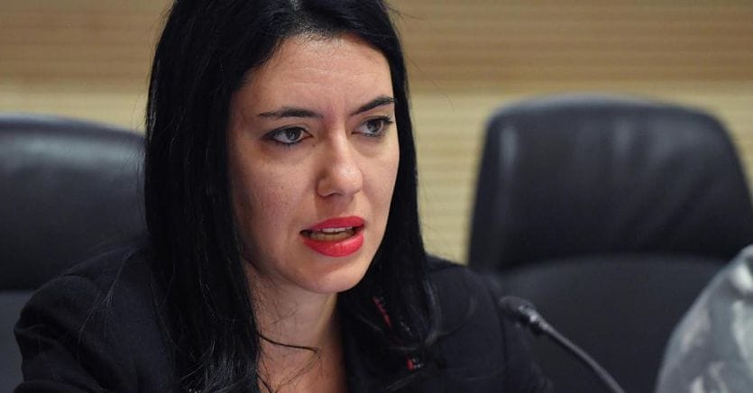 «Tesi copiata», la Lega attacca Azzolina. La replica: nessun plagio