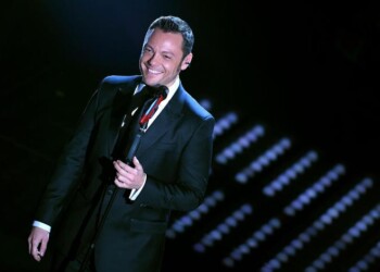 Tiziano Ferro devolve in beneficenza compenso per Sanremo