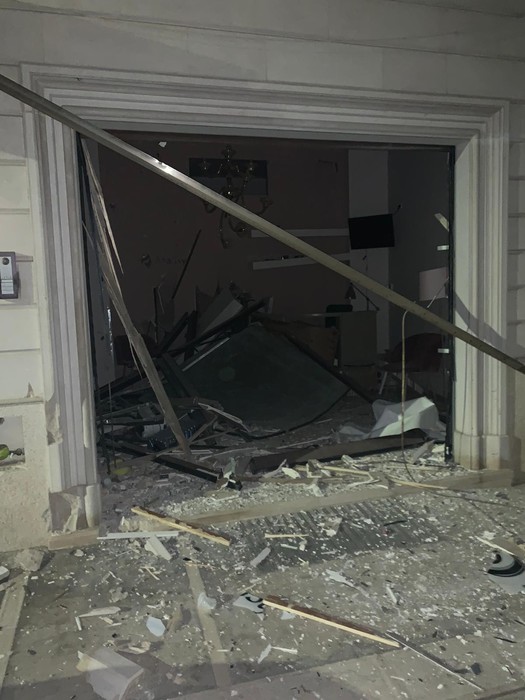 Tre attentati a negozi nel Foggiano