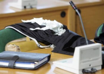 Uccise convivente con coltellata, assolta