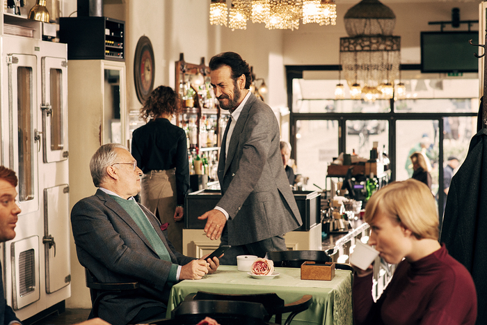 Villetta con ospiti, tutti molto ‘cattivi’