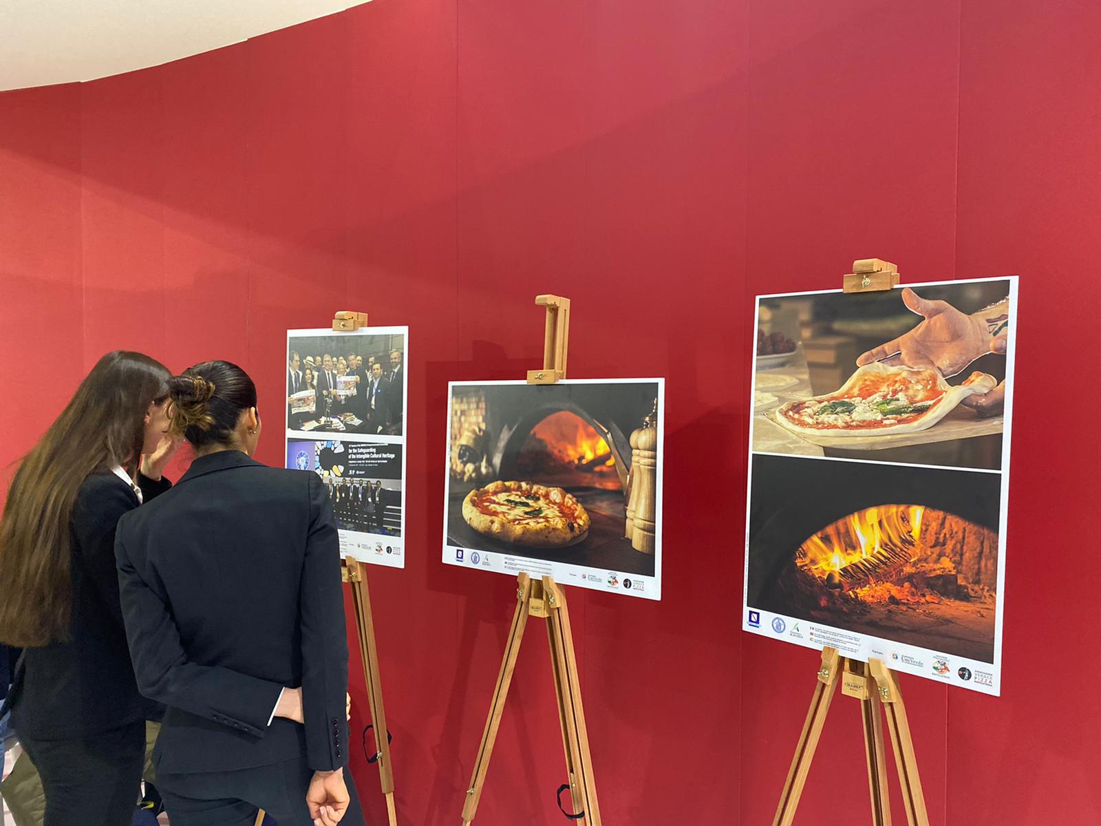 “L’arte dei pizzaiuoli napoletani: patrimonio mondiale dell’UNESCO”