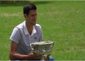 Australian Open, Djokovic visita il Giardino Botanico di Melbourne