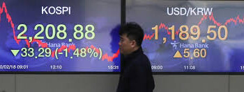 Borsa, Seul crolla del 3,01%