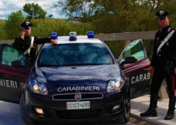 A Sant'Onofrio, in una via del centro, pochi giorni fa sono apparse delle siringhe per strada.