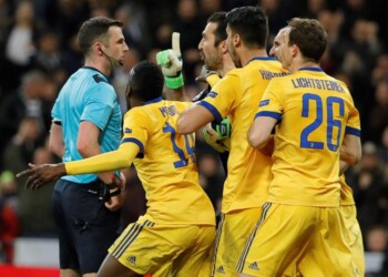 Champions: Atalanta-Valencia, arbitrerà l’inglese Oliver