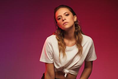 Coronavirus, Francesca Michielin sposta il concerto sul web