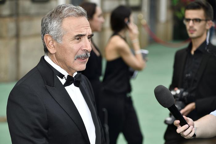 Coronavirus: Milano Fashion Week via web per cinesi