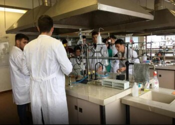 Coronavirus,da studenti soluzione igiene