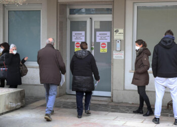 Coronavirus:Santelli,scuole non chiudono