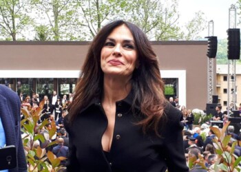 Cucinotta vittima influenza, malore ma subito dimessa