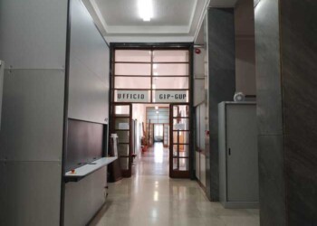 Droga, presa banda attiva in 3 regioni