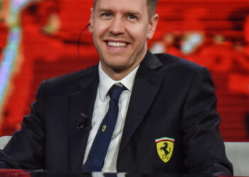 F1: Vettel si ferma in pista durante le prove al Montmelò