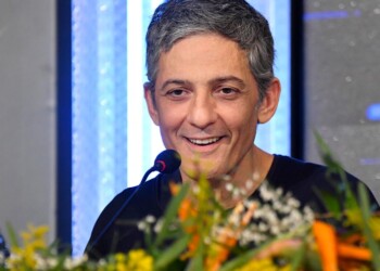 Fiorello, le scuse ai giornalisti e il retroscena con Selvaggia Lucarelli
