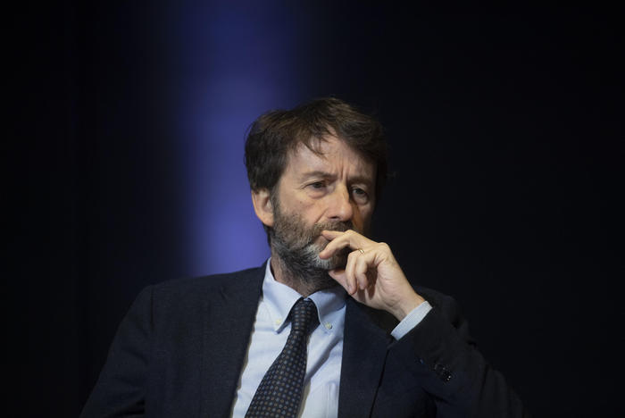 Franceschini,minaccia Iv a tutto governo