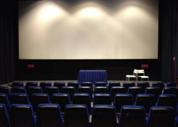 Incassi a picco, -44% in una settimana