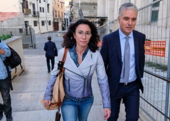 Indagine su Occhionero, accusata falso