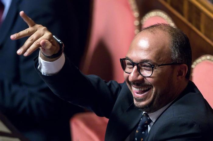 Intercettazioni: Iv, se si forza si rompe