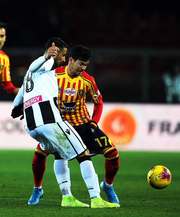 Lecce: oggi ripresa, Farias in Brasile per curarsi