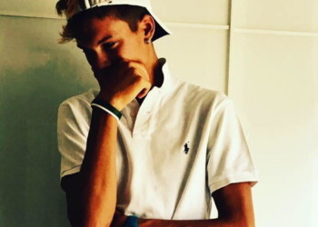 Morto di anoressia a 20 anni, Lorenzo Seminatore è deceduto nella sua casa dopo anni di malattia. Ora la famiglia vuole aiutare gli altri