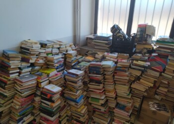 Muro gentilezza, 10mila abiti in un mese