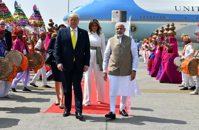 ‘Namastè Trump’, presidente Usa in India