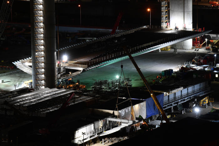 Ponte Genova: iniziato varo prima trave da 100 metri