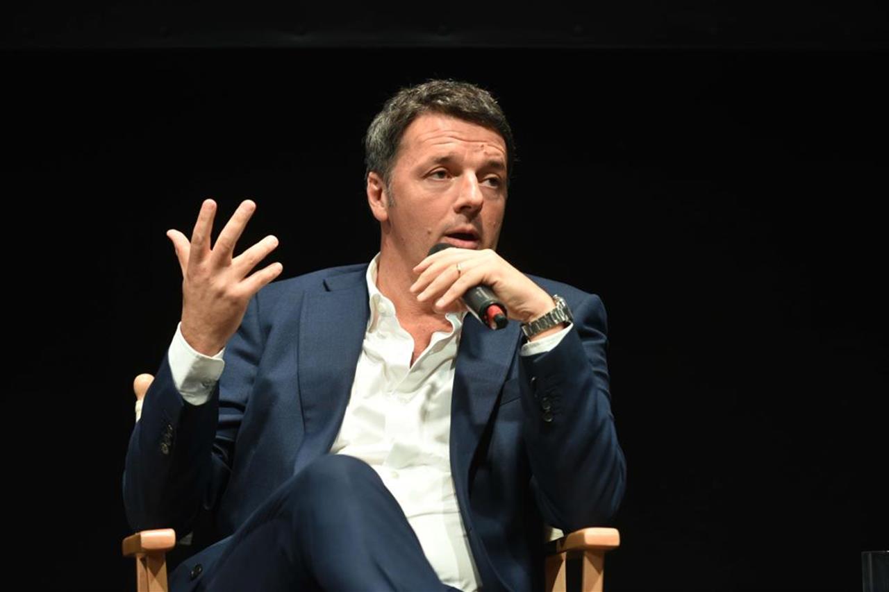 Renzi torna sul luogo delle riforme: elezione diretta del premier