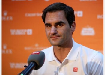 Roger Federer operato, salterà anche il Roland Garros