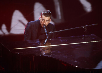 Sanremo: Gabbani domina classifica seconda serata