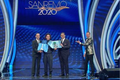 Sanremo, Leo Gassmann vince tra le Nuove Proposte