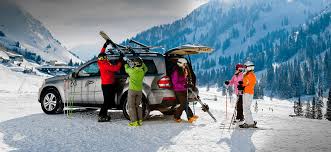 In settimana bianca con la propria attrezzatura: come scegliere e montare il portasci per auto