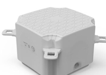 Sostenibilità: Ideadock, linea di cubi galleggianti con plastica riciclata 