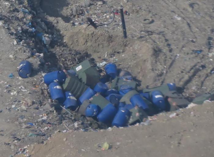 Stretta su rifiuti discarica Chalamy