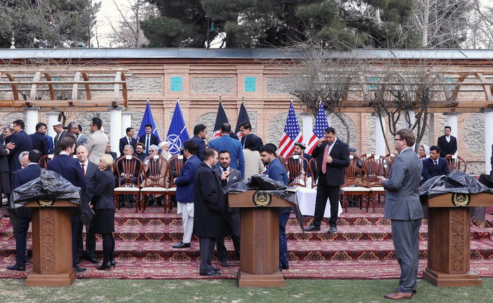 Usa-talebani firmano intesa Afghanistan