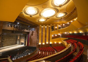 Verso sblocco stallo teatro Cagliari